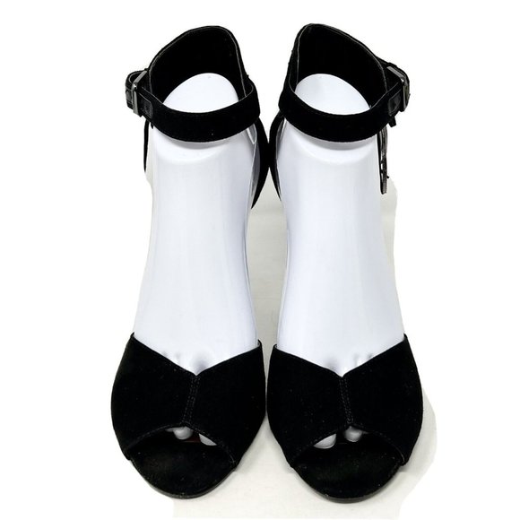 Nine West Ammazo Black Faux Suede Ankle Strap Fringe Accent 4” Heels Size 10M - Picture 2 of 13